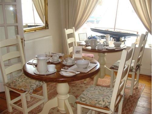 The Old Brewhouse 4*